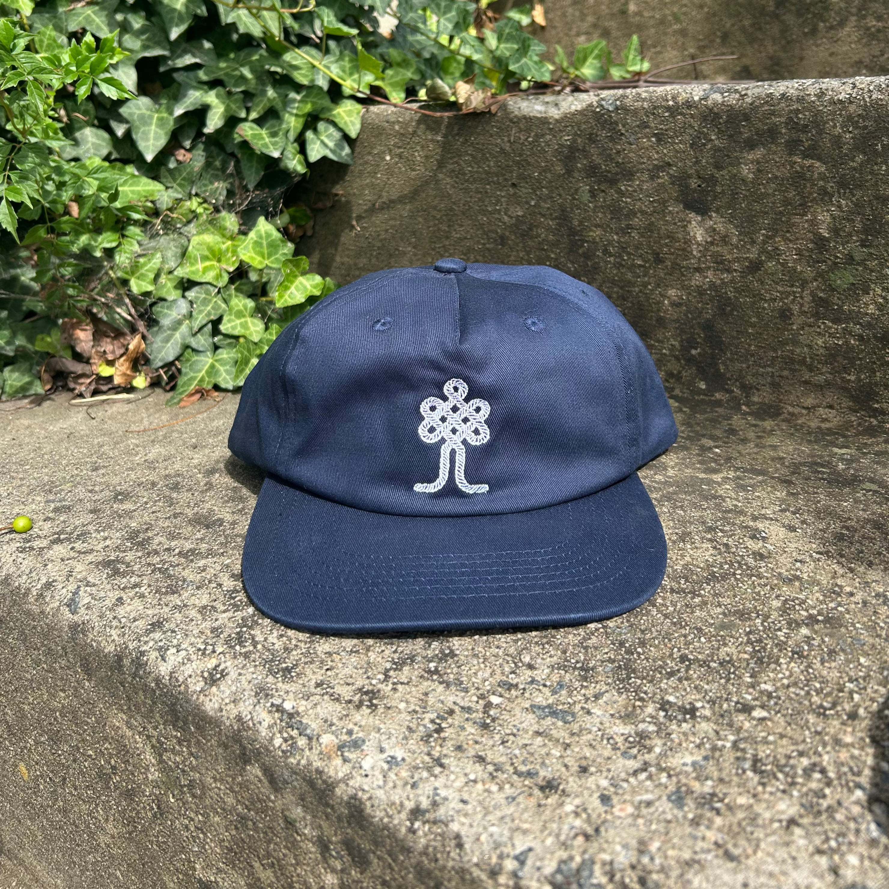 Rope Logo Snapback Hat - Navy